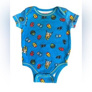 Marvel Universe Size Newborn Bodysuit